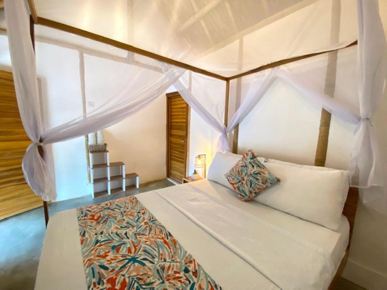 Rincon Del Mar Palomino Bed & Breakfast ภายนอก รูปภาพ
